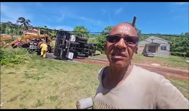 WATCH: Students among several injured after two-vehicle crash in Top Hill