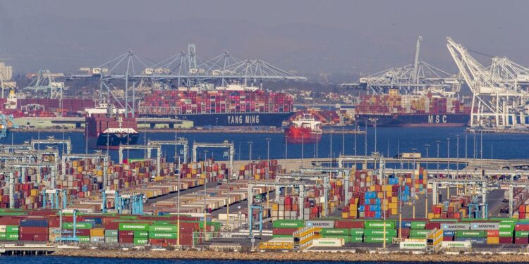 What a looming dock workers' strike in the East means for California