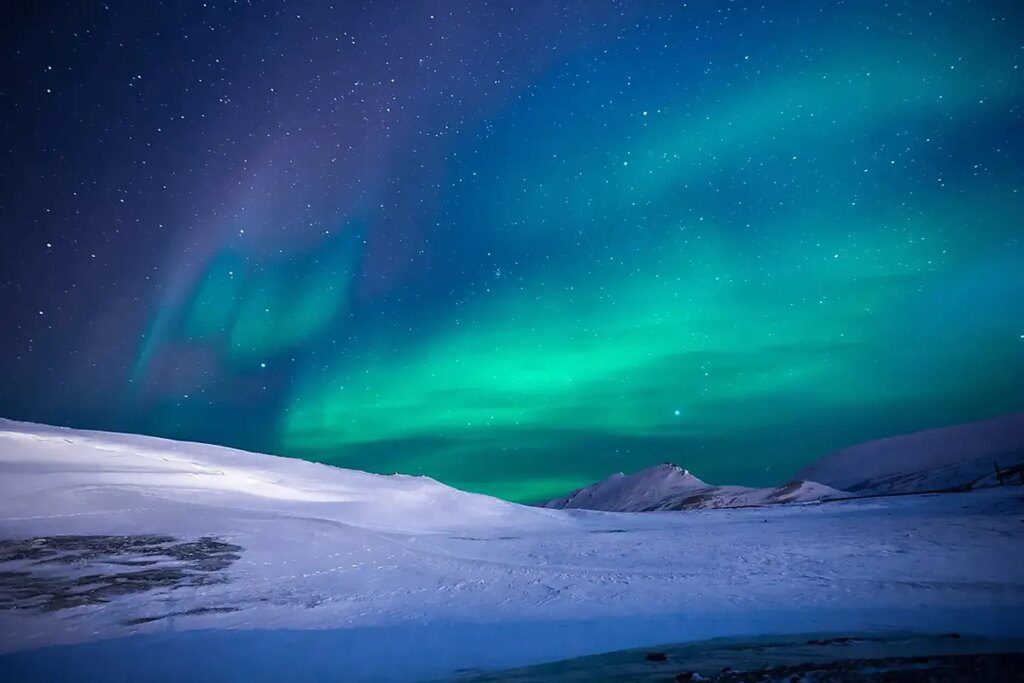 When will the northern lights be most visible during the fall, and where will they be best seen in the USA?