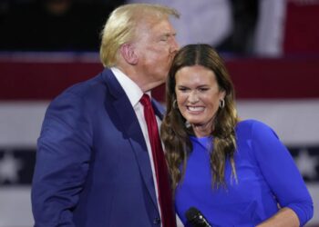 Who is Sarah Huckabee Sanders? Arkansas governor slammed for 'shaming' Kamala Harris
