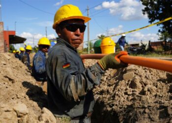 YPFB reaches 70% completion of domestic gas installations in Bolivia