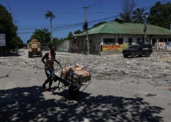 ‘Nowhere near winning this,’ Haiti’s PM says of battle against gangs | United Nations News