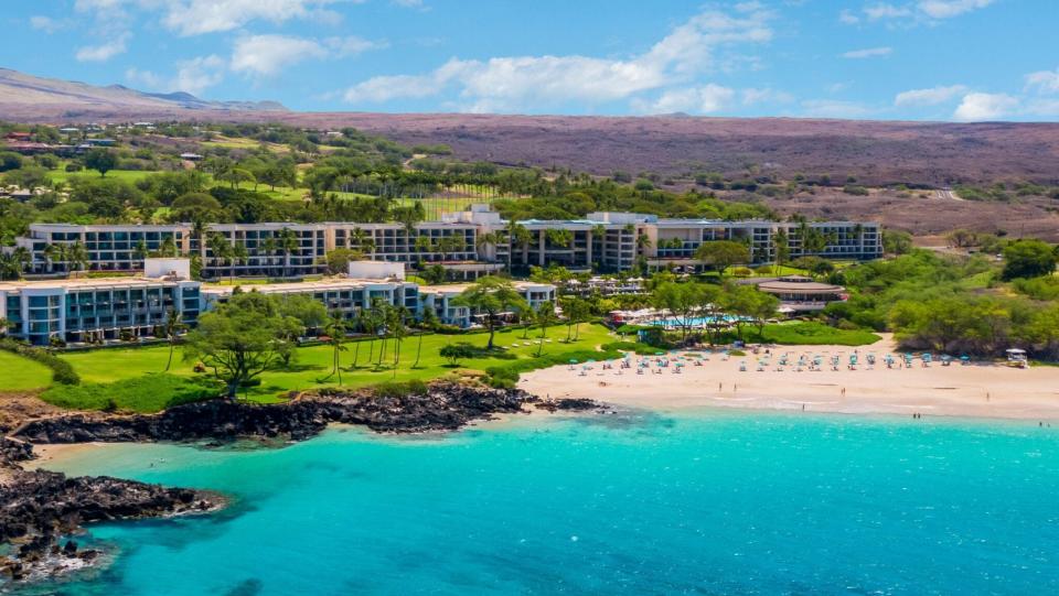 Guests at Westin Hapuna Beach also have access to its sister resort, Mauna Kea Beach Hotel.