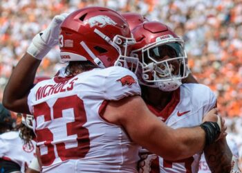 Tennessee Vols, Arkansas Razorbacks football depth charts for Week 6