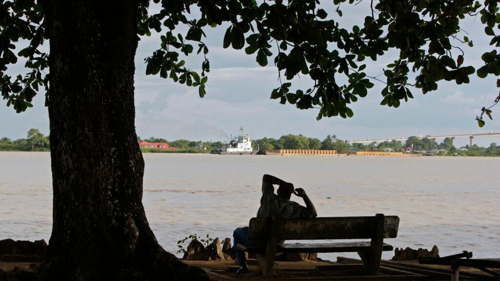 French and US companies to invest $10 billion to extract oil off Suriname's coast