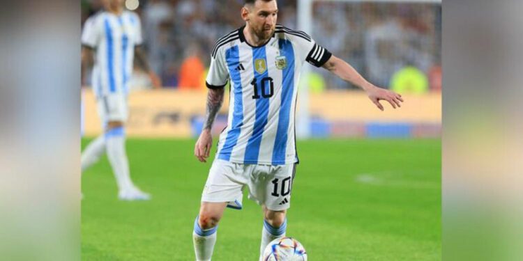 Messi returns to Argentina squad for FIFA World Cup qualifiers-Telangana Today