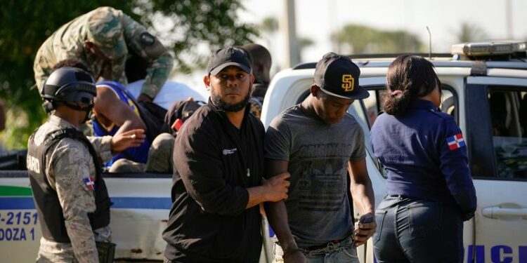 Dominican Republic will deport up to 10,000 Haitians a week, citing an ‘excess’ of immigrants