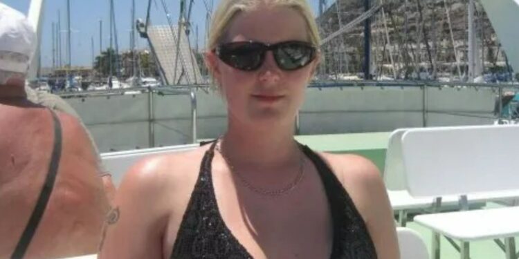 ‘Loving’ bride-to-be, 37, found floating face down in hotel pool on ‘relaxing’ 2-week pre-wedding holiday