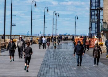 Here's how much money you need to live comfortably in America's biggest cities