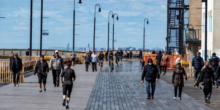 Here's how much money you need to live comfortably in America's biggest cities