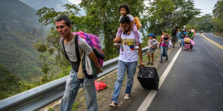 Biden Foolishly Decides Not to Extend Legal Status for Migrants Who Entered the US Under the CHNV Private Sponsorship Program