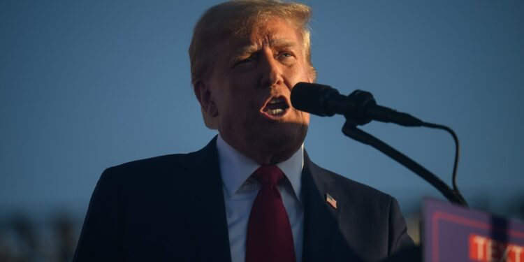 Donald Trump to visit Aurora, Colorado, after pushing misleading narratives about migrants