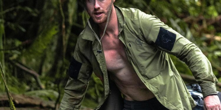 Inside Brit explorer’s epic world-first journey down length of uncharted Amazon river…from hallucinations to tarantulas – The Sun