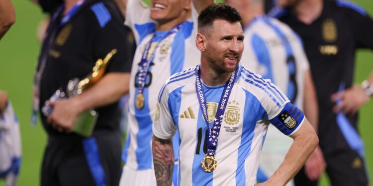 Hurricane Milton impacts Argentina travel plans for Venezuela match