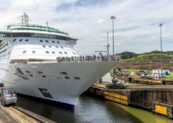 Panama Canal Launches Season With Royal Caribbean Cruise Ship