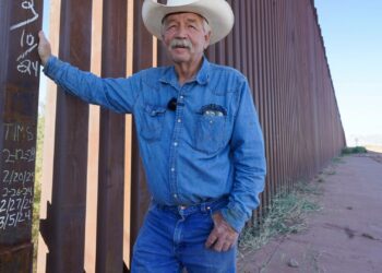 I live on US/Mexico border & 500k migrants have been caught or died on my land - it's a joke the wall is not finished