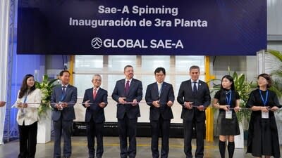 From left to right: Jina Kim, CEO of Global Sae-A; Sang Soon Han, CEO of Sae-A Spinning; WK Kim, Chairman of Global Sae-A; President Rodrigo Chaves; Keun Seok Jeon, South Korean Ambassador to Costa Rica; Manuel Tovar Rivera, Minister of Foreign Trade; Saila Kim, Vice President of Sae-A Trading; and Debora Moon, CEO of Sae-A Trading celebrating the opening of Sae-A Spinning’s third spinning mill.
(Photo courtesy of Global Sae-A)