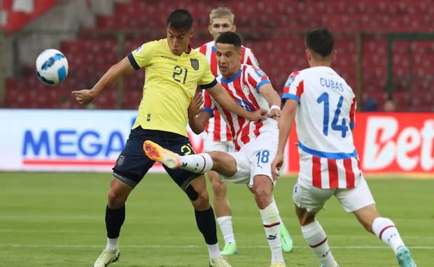 Paraguay, hoy al mando de Gustavo Alfaro, es la selección con menor cantidad de goles convertidos en Eliminatorias 2026, pero a la vez la de la valla menos vencida tras 9 fechas jugadas. (Fuente: AFP)