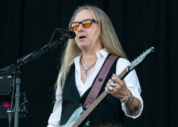 Jerry Cantrell Announces 2025 North American Tour