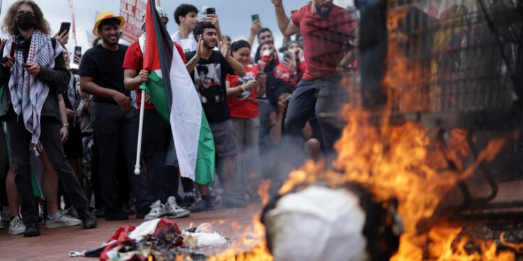 United States, Canada Designate ‘Sham’ Anti-Israel Charity, Samidoun, as Terror Group