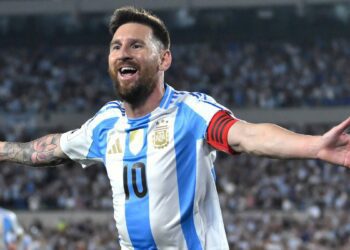 Messi has hat trick, two assists in 6-0 win
