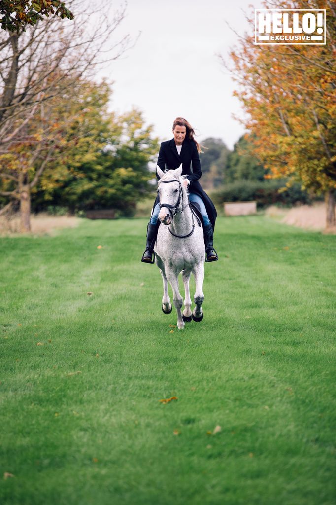 India Hicks riding horse at Oxfordshire family home