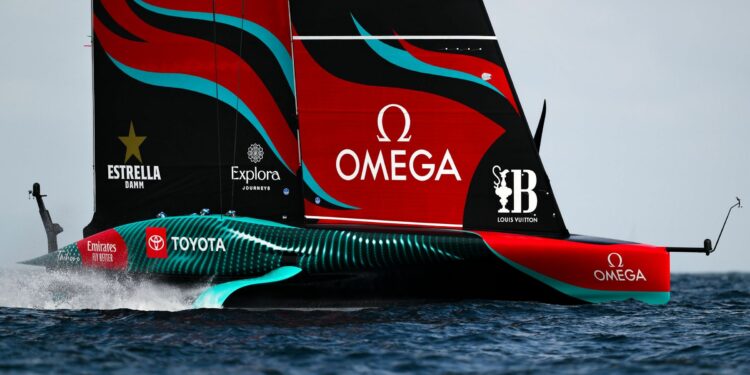 Historic New Zealand retain the America's Cup 7-2 as Ineos Britannia and Ainslie come up short in Barcelona