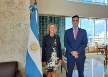 Argentina strengthens relations with the Dominican Republic