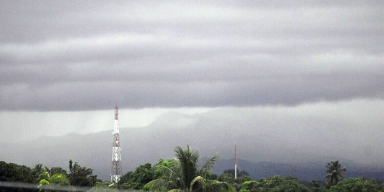 At least 6 dead as tropical storm Oscar passes through Cuba