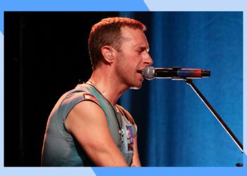 What do tickets cost to see Coldplay on their 2025 North American tour?