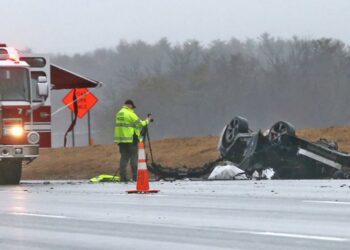 Calls for highway median barriers and strong political opinions: Letters