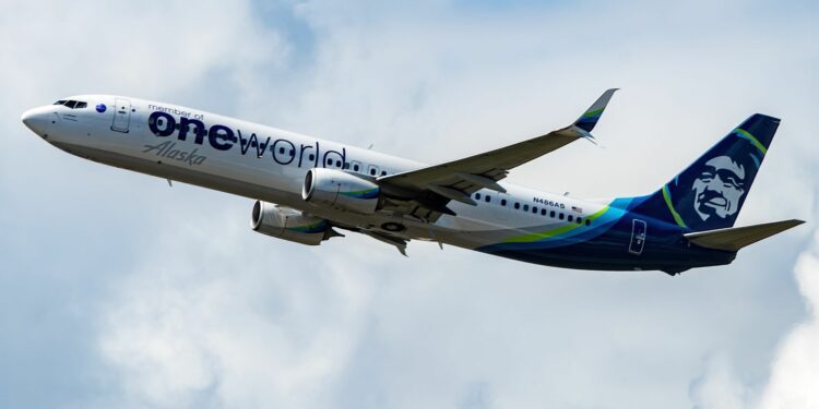 Alaska Airlines Tries Out Reusable Cups Inflight