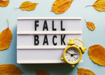 Daylight saving time 2024 is ending: When do we 'fall back' an hour?