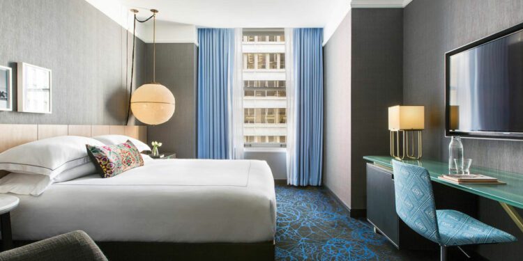 Hotel Review: Kimpton Gray Hotel, Chicago in the USA