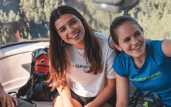 Latina women centre stage in new UN Tourism study