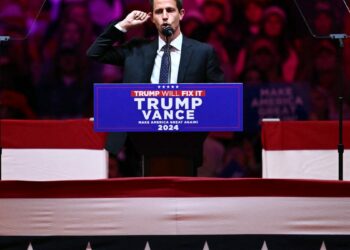 Puerto Rico garbage island 'joke' is hateful. Not patriotic