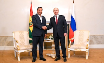 Bolivia y Rusia son países aliados desde hace varias gestiones. En la imagen, un encuentro de Luis Arce y Vladimir Putin el 6 de junio de 2024.
Foto: Cancillería de Rusia