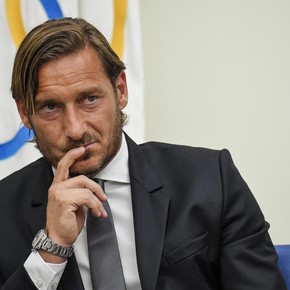 ¿Totti vuelve del retiro para jugar en la Serie A?