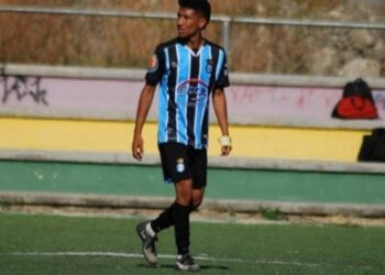 Preocupación en Bolivia: tercer jugador que muere en una cancha de fútbol durante 2024 :: Olé