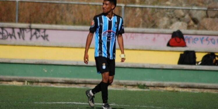 Preocupación en Bolivia: tercer jugador que muere en una cancha de fútbol durante 2024 :: Olé