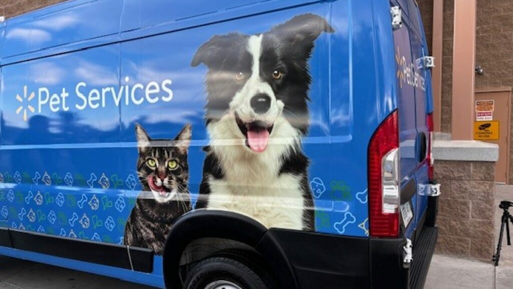 Arizona Walmarts offering new veterinary, grooming services for pets