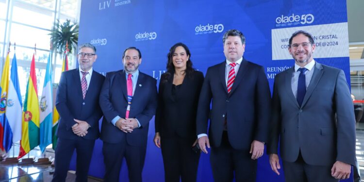 Paraguay is highlighted as the country with the highest renewable energy generation in the world