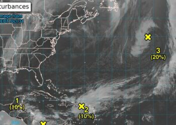 NHC, AccuWeather warn of new storm. Is Tropical Storm Peggy brewing?