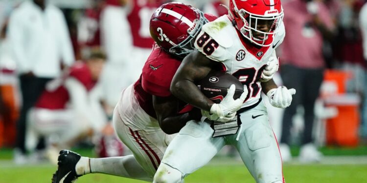 5-star Alabama football commit visiting the Georgia Bulldogs