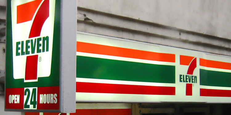 7-Eleven to close 400 stores across U.S., Canada