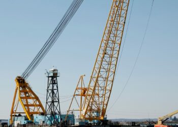 A potential port strike may throw a curve ball for small businesses