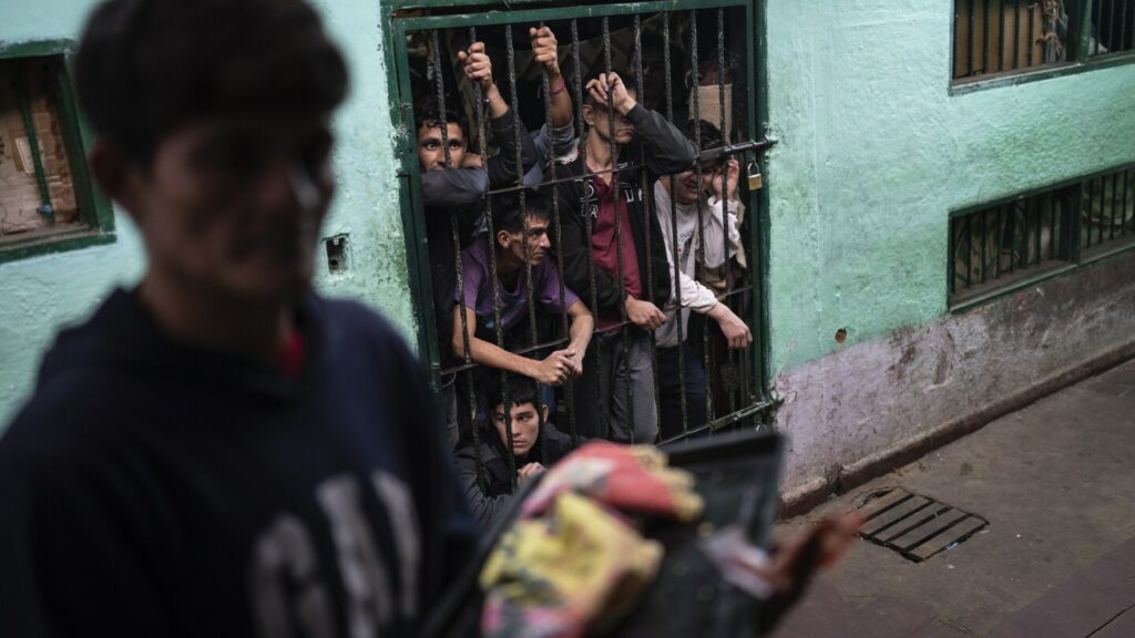 AP PHOTOS: A look at life inside Paraguay's overcrowded prisons