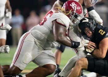 Alabama football plummets in USA TODAY Sports Re-Rank after loss