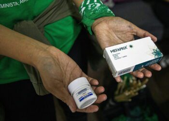 American women go to Mexico for abortions