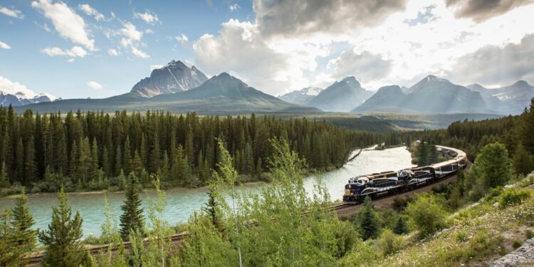 An expert guide to the Rocky Mountaineer train